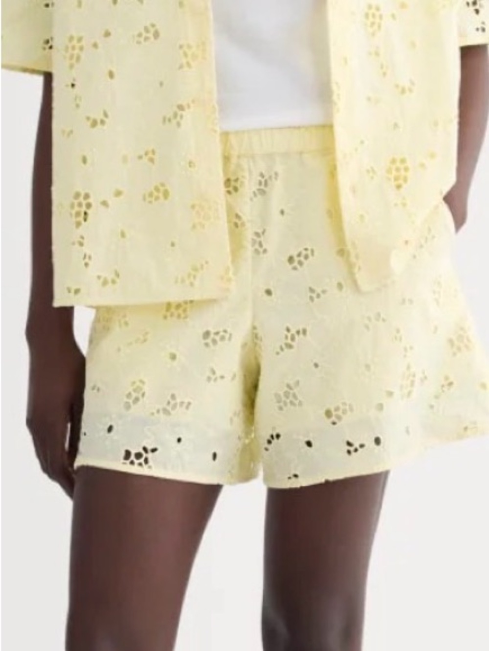Everlane Eyelet Camp Shirt + Eyelet Pull-On Shorts Set | Light Yellow / XL / NWT - Picture 6 of 16